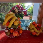 Bed and Breakfast Momentidi Πέστουμ
