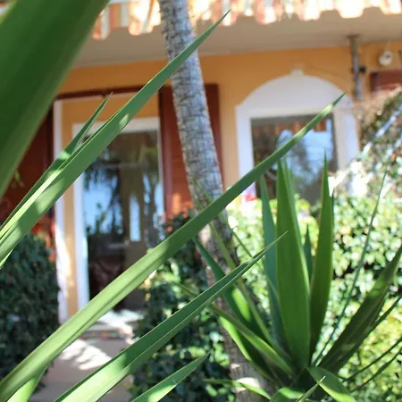 Momentidi Bed & Breakfast