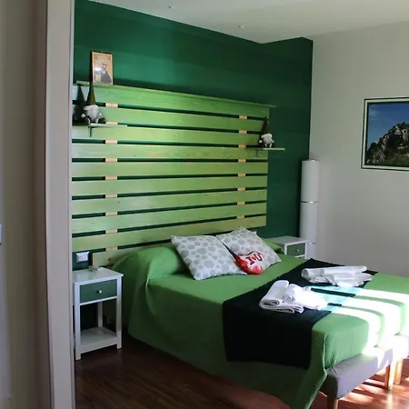 Momentidi Bed & Breakfast 4*