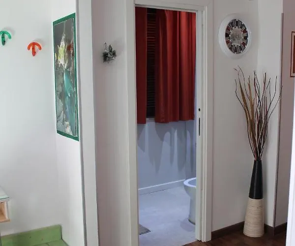 Momentidi Bed & Breakfast 4*