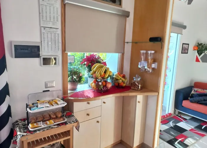 Momentidi Nocleg ze śniadaniem 4*